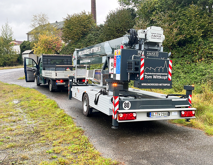 Dachdecker Meisterbetrieb Tom Wittkopf - Leistung - Kranservice