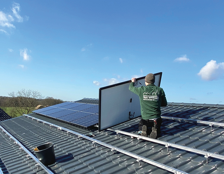 Dachdecker Meisterbetrieb Tom Wittkopf - Leistung - Leistung - Solar / Photovoltaik